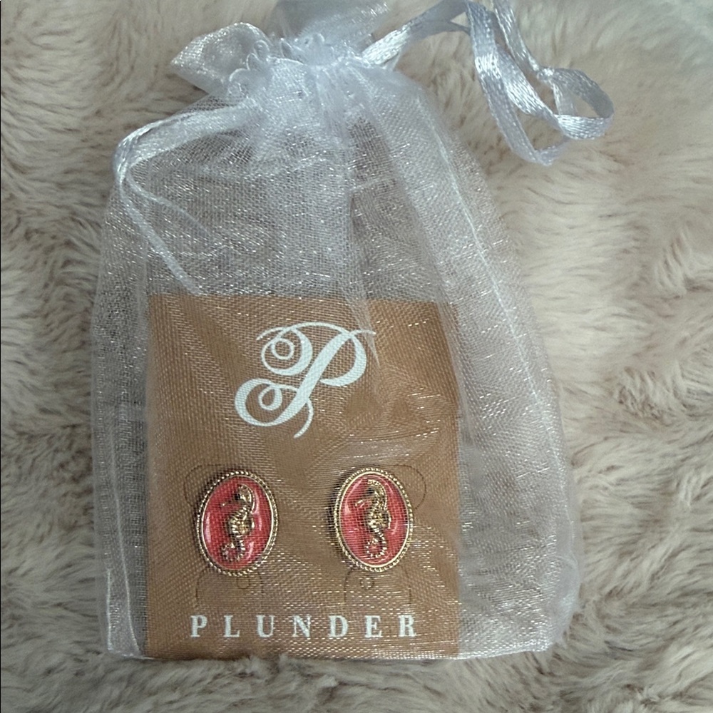 Plunder White Box with Purple & Teal Medallion Design- Sea Horse earrings! ❤️